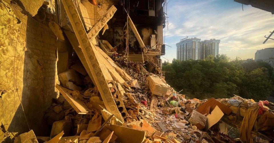 Российские дроны и ракеты атаковали Одессу и Черкассы Российские дроны и ракеты атаковали Одессу и Черкассы