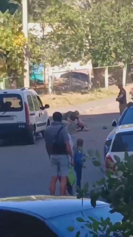 Будни Украины. В Черкассах вновь проходит силовая мобилизация