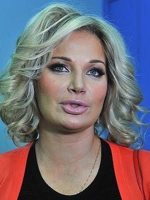 ПОЧЕМУ ОПЕРНАЯ ПЕВИЦА МАКСАКОВА ХУЖЕ САМКИ БОГОМОЛА