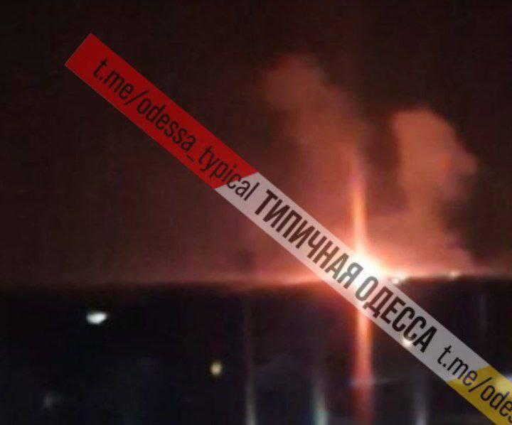 Взрывы прогремели в Одессе – отключения света начались по всей Украине