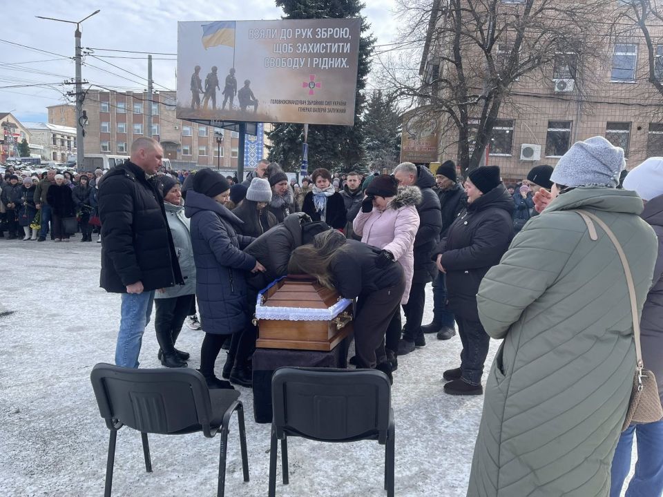 ����� ����-��������� �������� ���� � ������� ����� 16 ������� ����� ���������� ��� �������