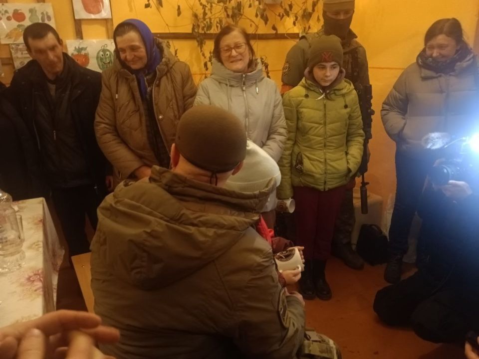 После реализации операции "Поток" и освобождения Суджи, генерал - лейтенант, герой России, Апти Аронович Алаудинов дал приказ группе Аида СпН "Ахмат" МО РФ вывести мирных людей из Суджи и ее окрестностей После реализации операции "Поток" и освобождения Суджи, генерал - лейтенант, герой России, Апти Аронович Алаудинов дал приказ группе Аида СпН "Ахмат" МО РФ вывести мирных людей из Суджи и ее окрестностей